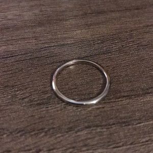 Ring! Band Size 4 3/4, white gold.